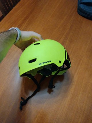 Casco Btwin bici/patinete talla niñ@