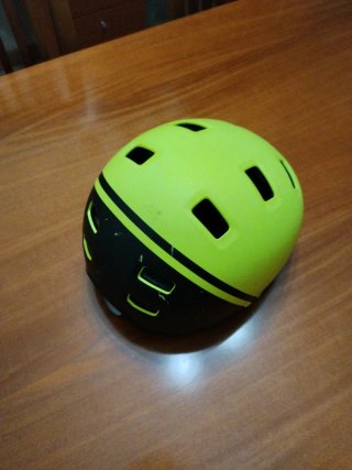 Casco Btwin bici/patinete talla niñ@