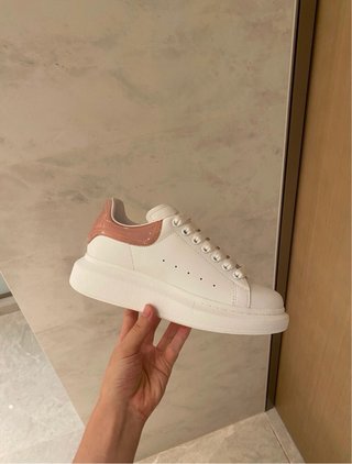 Alexander McQueen Zapatos Blanco y Rosa