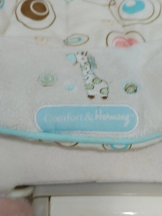 Hamaca bebé con música y vibrador