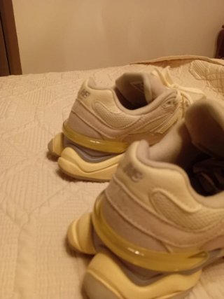 Zapatillas New Balance 38 Gris/Amarillo