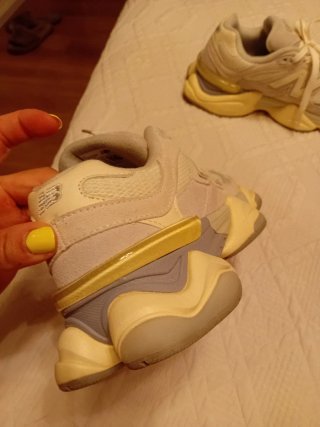 Zapatillas New Balance 38 Gris/Amarillo
