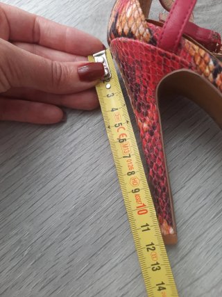 Sandalias Ravel efecto serpiente T37
