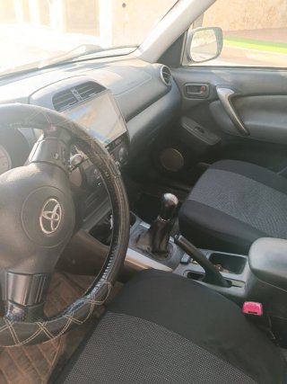 Toyota RAV4 2003