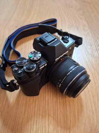 Olympus OM-D E-M10 Mark IIIs