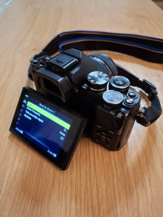 Olympus OM-D E-M10 Mark IIIs