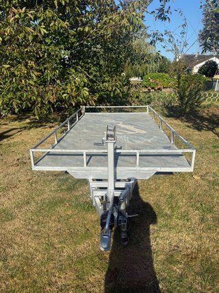 Remolque plataforma galvanizado