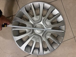 Tapacubos Toyota Proace 17” Original