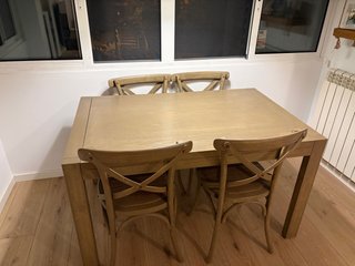 Mesa extensible madera Banak + 4 sillas
