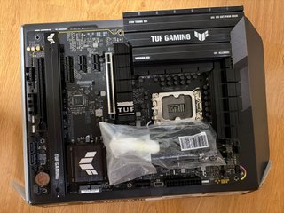 Placa base ASUS TUF Gaming Z890-plus wifi atx