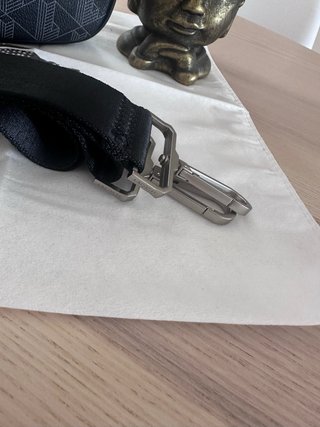 Bolsa Lacoste preta