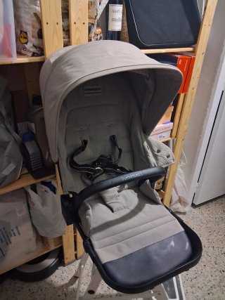 Capazo y silla para bebé foppapedretti