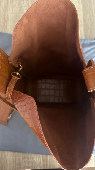Bolso Balenciaga Tool 2.0 North-SS Marrón