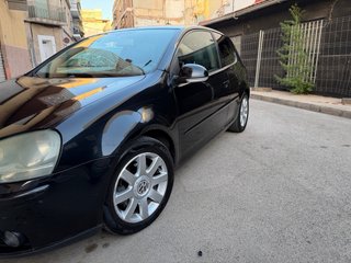 Volkswagen Golf 2005