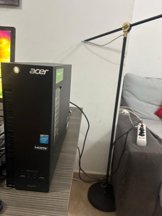 Ordenador sobremesa Acer Negro