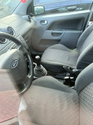 Ford Fiesta 2004