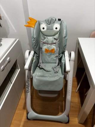 Trona Chicco Bebé Casi Nueva