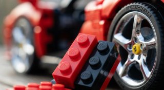 Lego Technic Ferrari Daytona SP3 42143