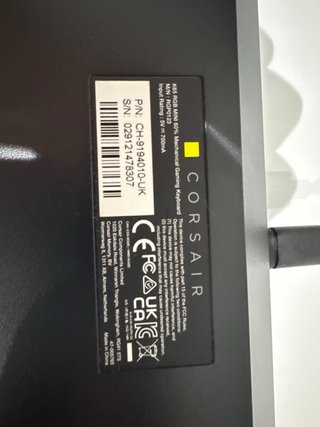 Teclado Corsair K65 RGB Mini Negro