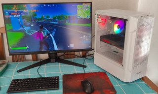 PC Gaming ULTRA 1TB RX 5700XT Ryzen 5 16GB PC-208