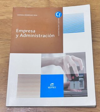 Lote de libros de 1° de Gestión Administrativa