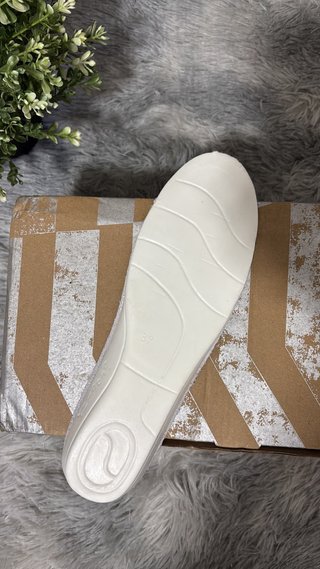 Golden Goose, Size 39