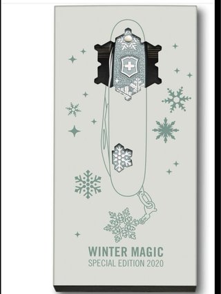 Navaja Victorinox Pioneer X Winter Magic 2020