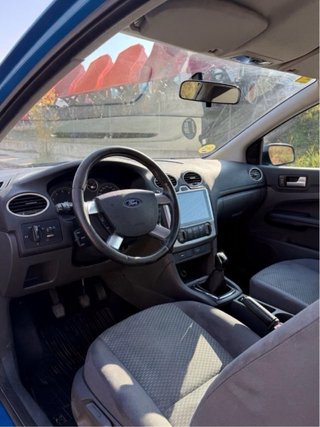 Ford Focus 1.6 100 CV Gasolina✅