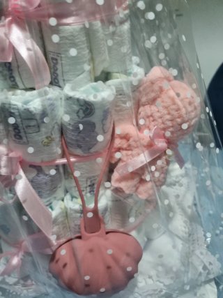 Tarta de pañales DODOT para niña
