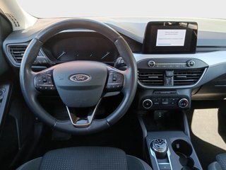 CUOTA 200€ - Ford Focus 2020 TREND AUTO