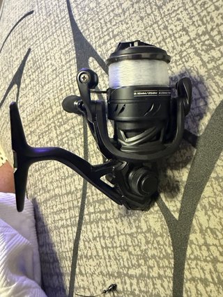 Carrete pesca Handing M1 500 Negro