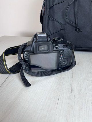 Nikon D3100 Solo Cuerpo + Batería + Mochila