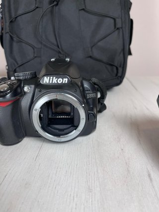 Nikon D3100 Solo Cuerpo + Batería + Mochila