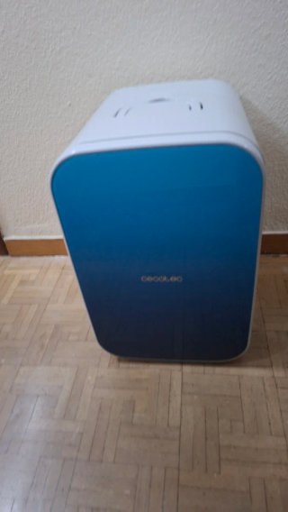 Nevera Cecotec Azul
