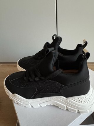 Sneakers Patrizia Pepe nere e oro