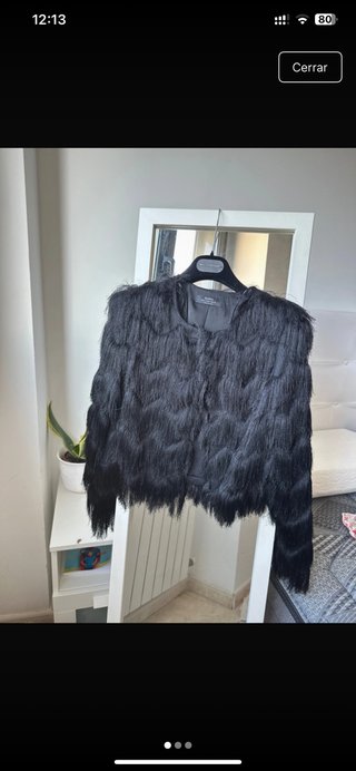 Chaqueta Bershka pelo negro talla S