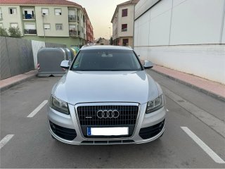 AUDI Q5 SPORTBACK CON LIBRO DE MANTENIMIENTO
