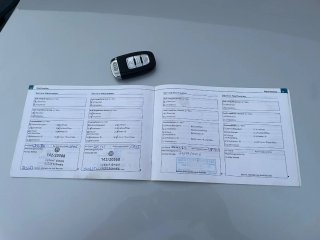 AUDI Q5 SPORTBACK CON LIBRO DE MANTENIMIENTO