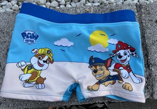 Bañadores niño, desde la talla 6 hasta la 8.