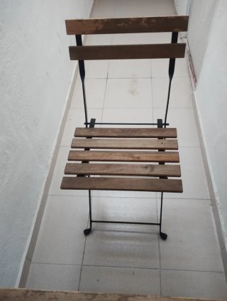Conjunto mesa y 2 sillas madera exterior