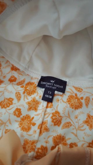 Bañador y gorro bebé floral naranja
