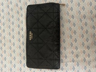 Cartera Guess Negra