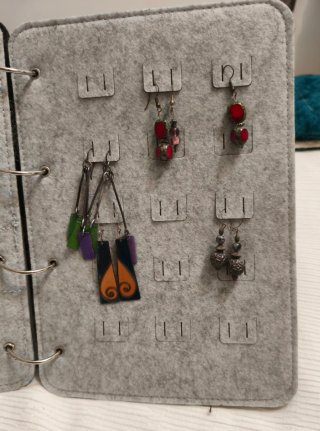 Organizador de pendientes y colgantes