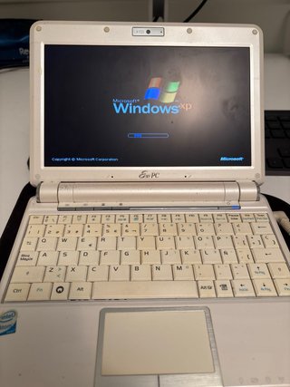 Asus Eee PC Retro Blanco