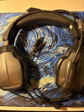 Cascos Gamer BeeXcellent en perfecto estado