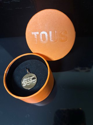 Medalla Tous Madrugar es de Guapas