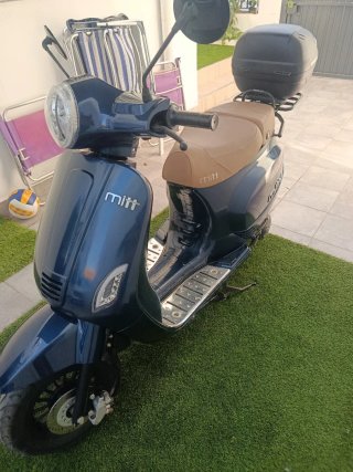Mitt RT 125cc Scooter Azul