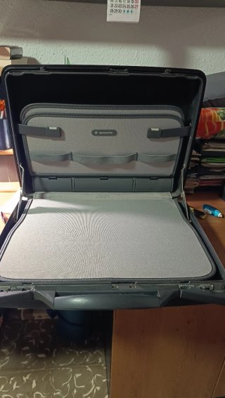 Maletín ejecutivo Samsonite  combinación. 49x36x12