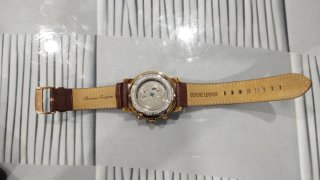 Reloj Thomas Tompion Marrón/Dorado