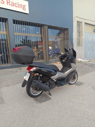 Yamaha NMAX 125 Negra/Plata